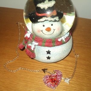 BJ New With Out Tags Heart Necklace